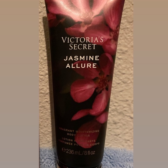 moisturizing lotion - Picture 1 of 1